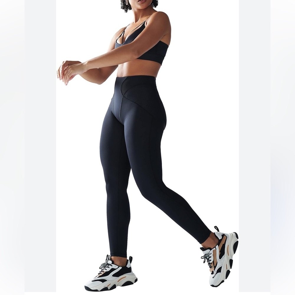 Savage X Fenty Curve Alert High- Waisted Leggings Black NWT Women’s S 4 - 6